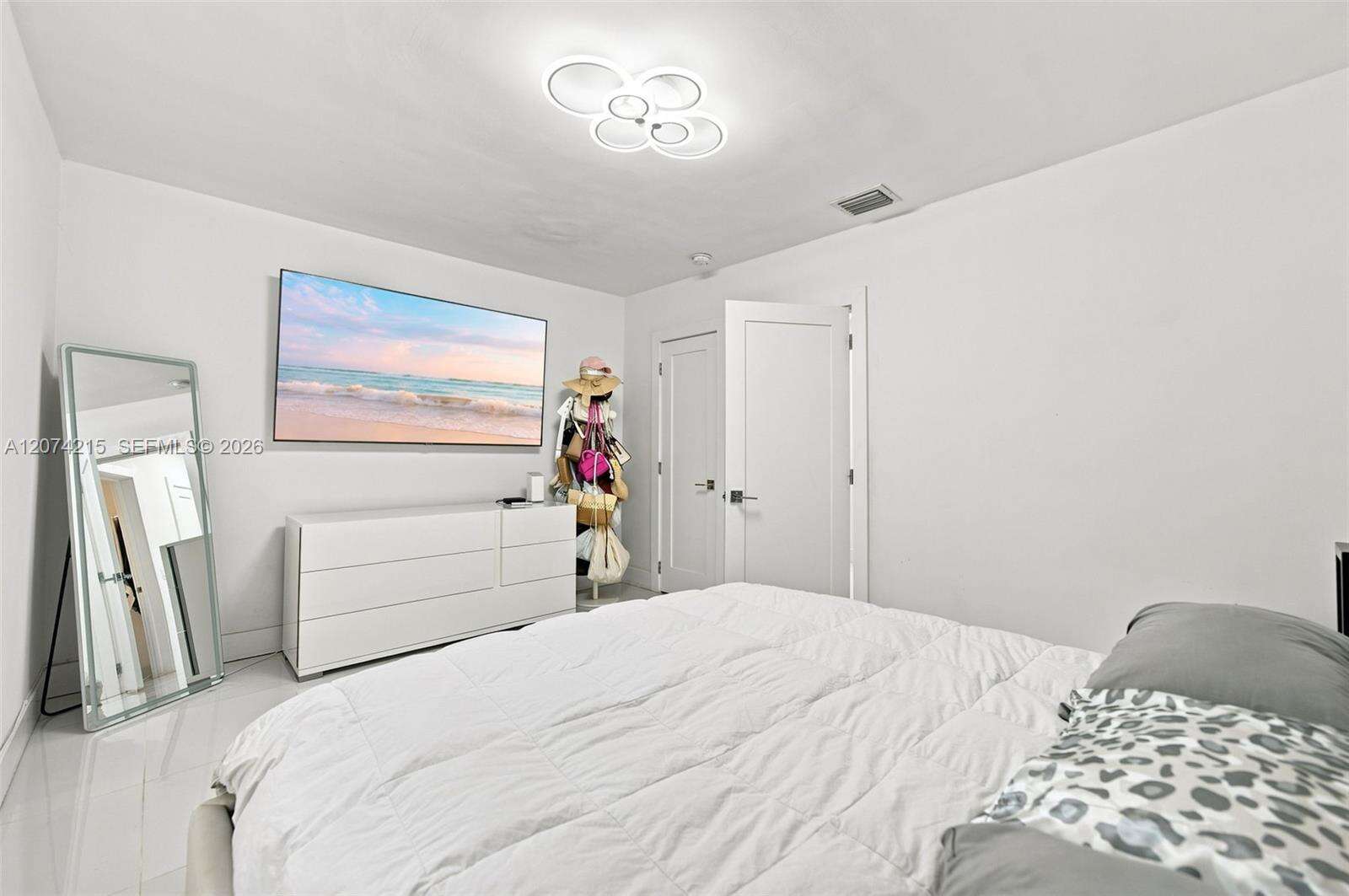 El Portal | 367 86th St N/A | Picture 18