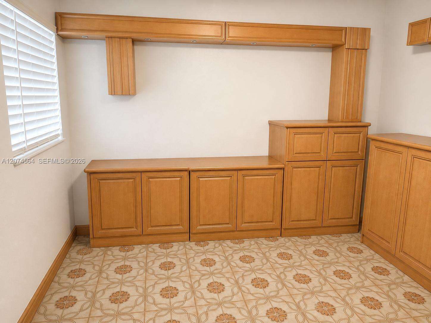 Miami | 3010 32nd St N/A | Picture 19