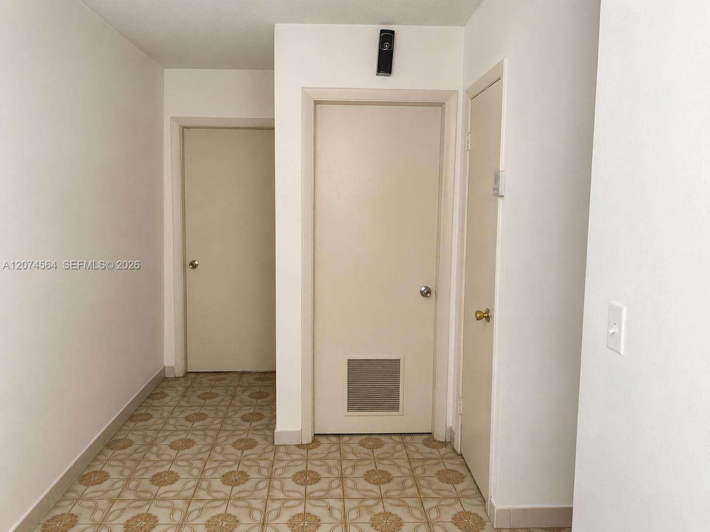 Miami | 3010 32nd St N/A | Picture 20