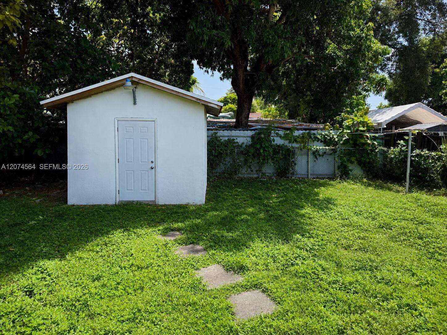 Miami | 3010 32nd St N/A | Picture 21
