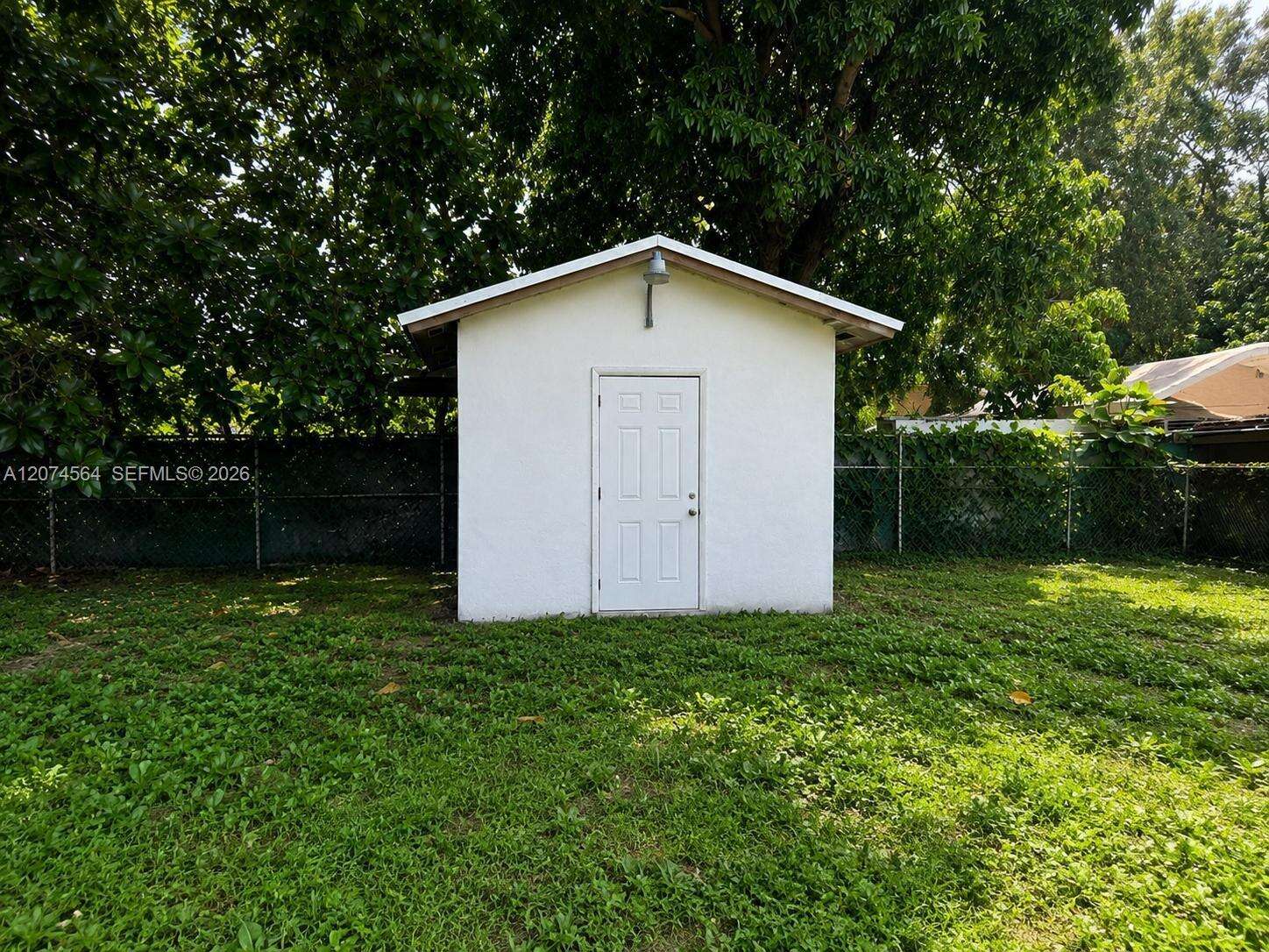 Miami | 3010 32nd St N/A | Picture 22