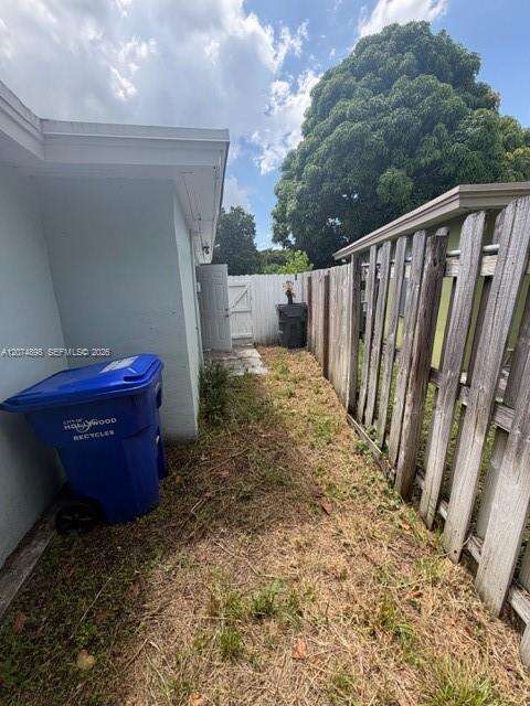 Hollywood | 515 61st Ter N/A | Picture 31