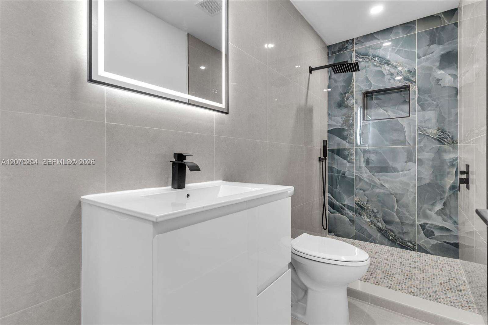 Homestead | 544 12th St N/A | Picture 15