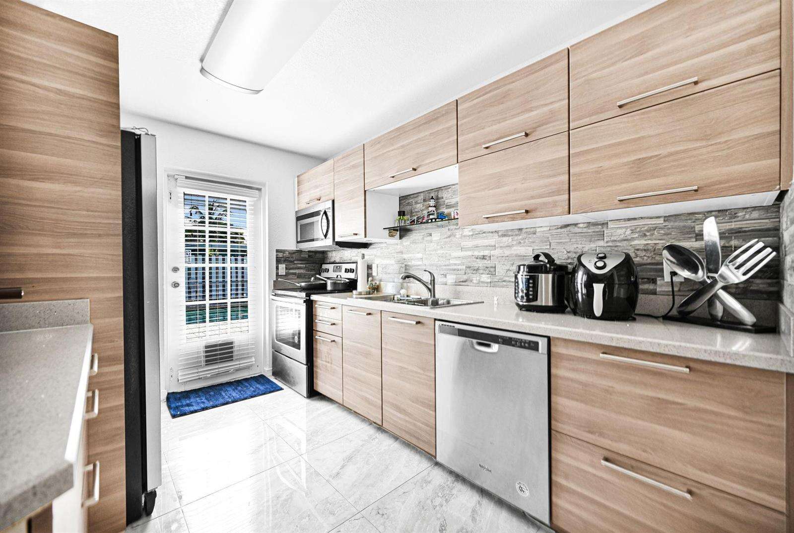 Fort Lauderdale | 2171 36th N/A | Picture 22