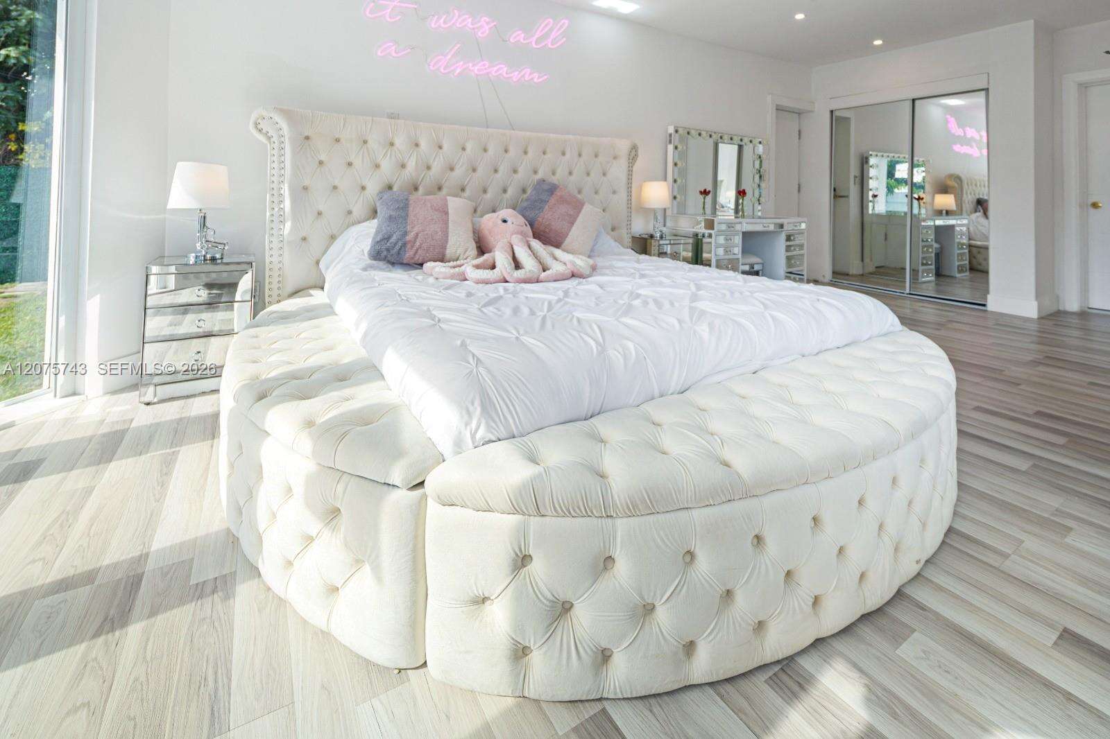 Miami Beach | 1460 Marseille Dr N/A | Picture 4