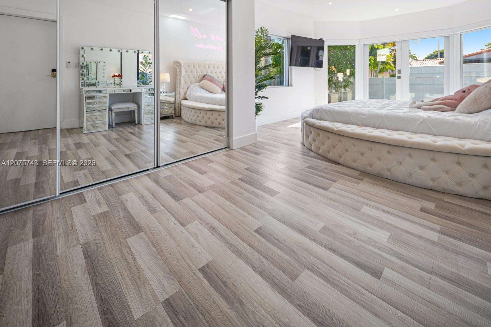 Miami Beach | 1460 Marseille Dr N/A | Picture 6