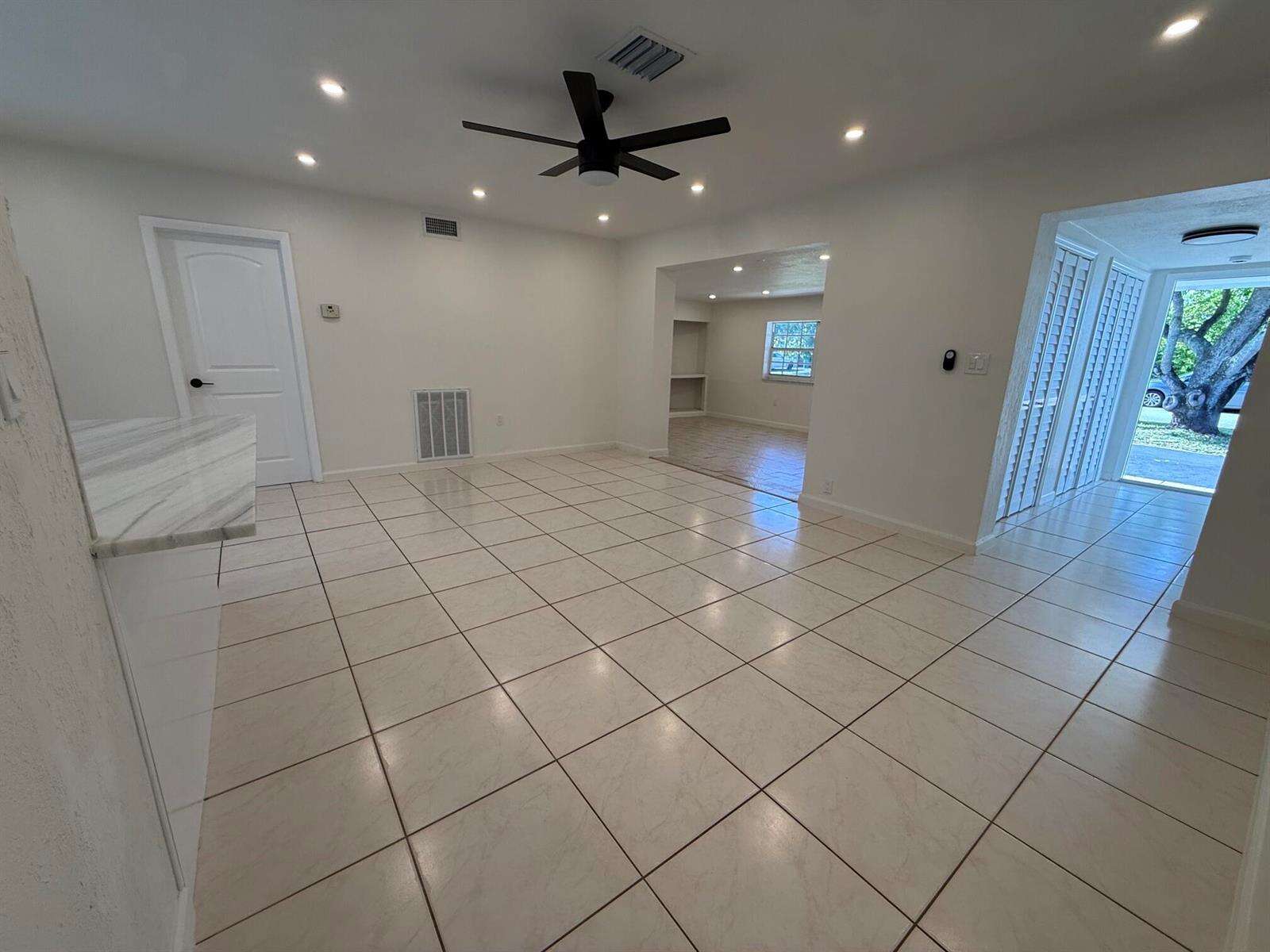 Miramar | 7820 Orleans N/A | Picture 13