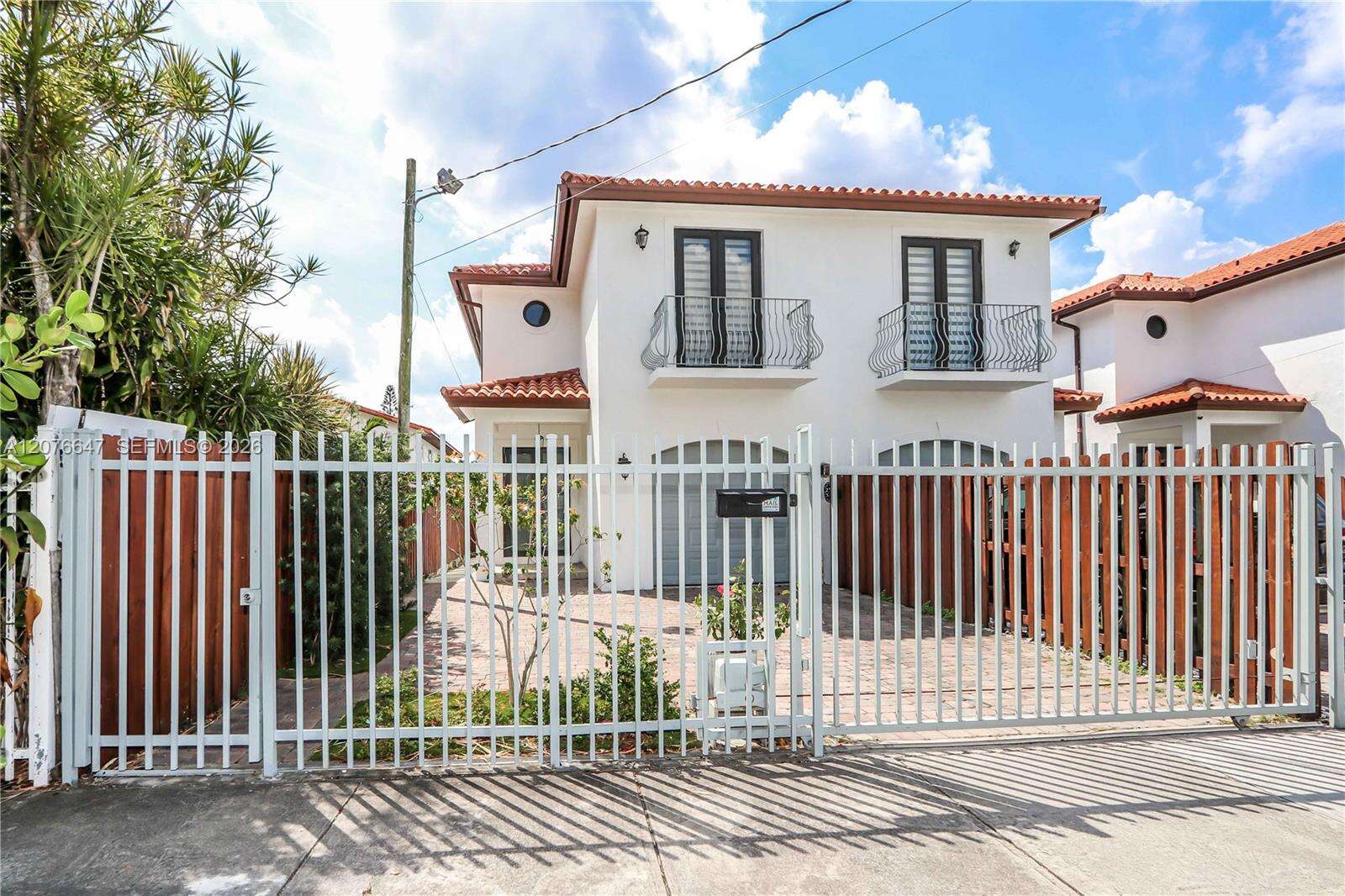 Miami | 3018 17th St N/A | Picture 2