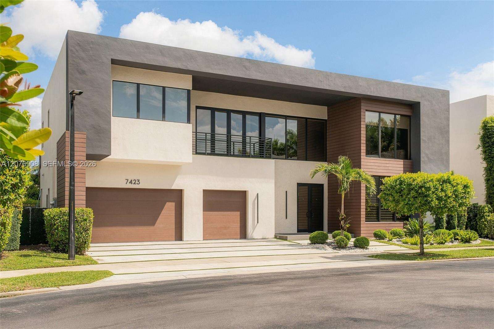 Doral | 7423 102th Ct N/A | Picture 5