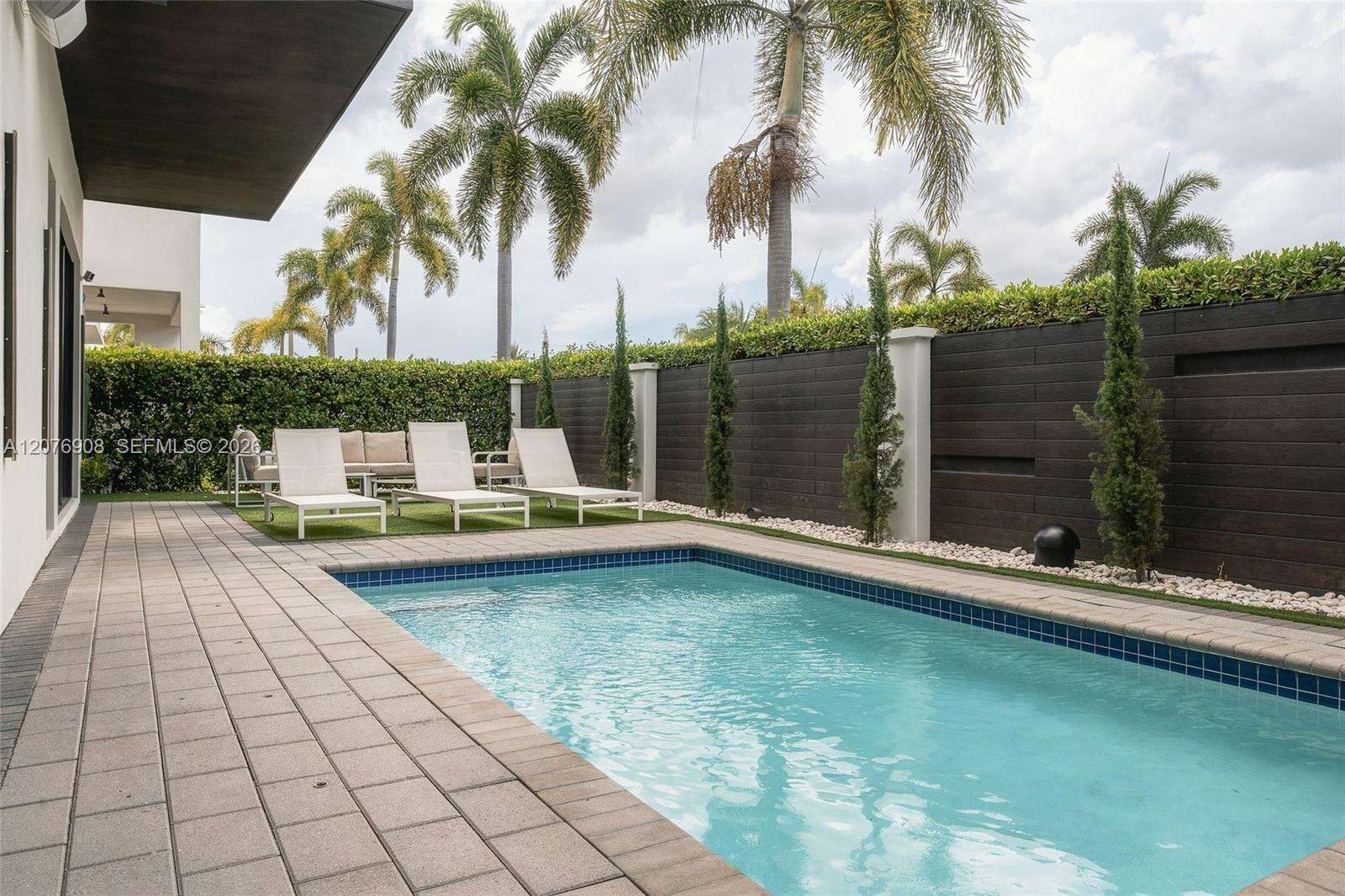 Doral | 7423 102th Ct N/A | Picture 42