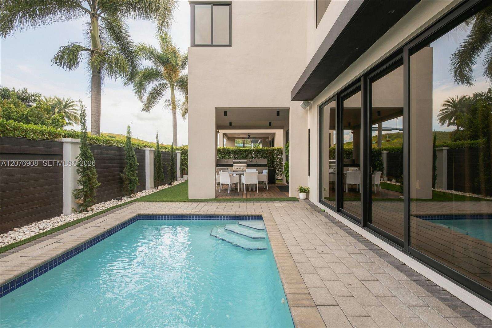 Doral | 7423 102th Ct N/A | Picture 47