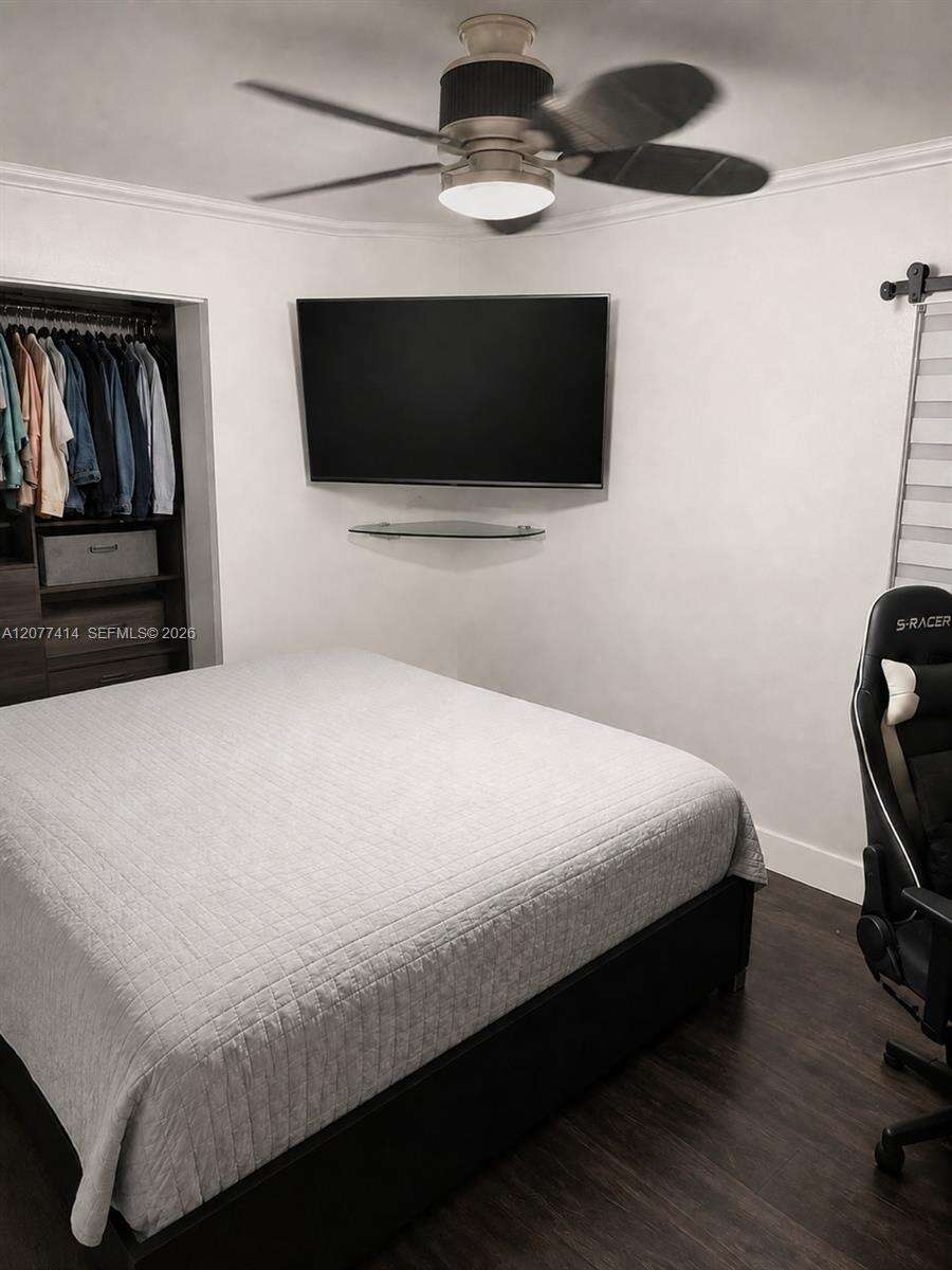 Miami | 5861 149th Ct N/A | Picture 12