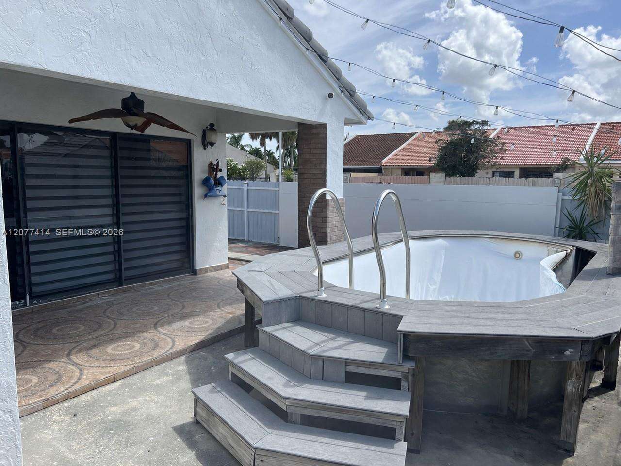 Miami | 5861 149th Ct N/A | Picture 15