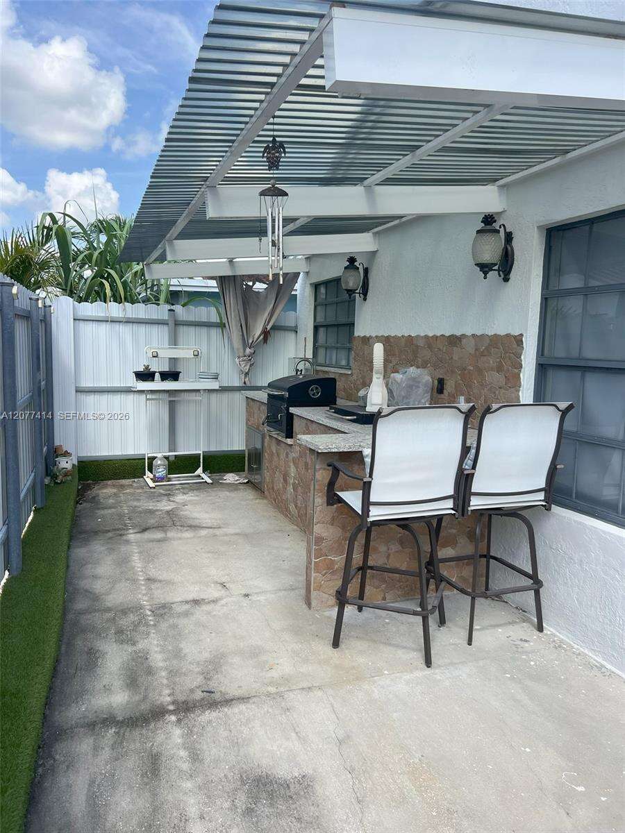 Miami | 5861 149th Ct N/A | Picture 16