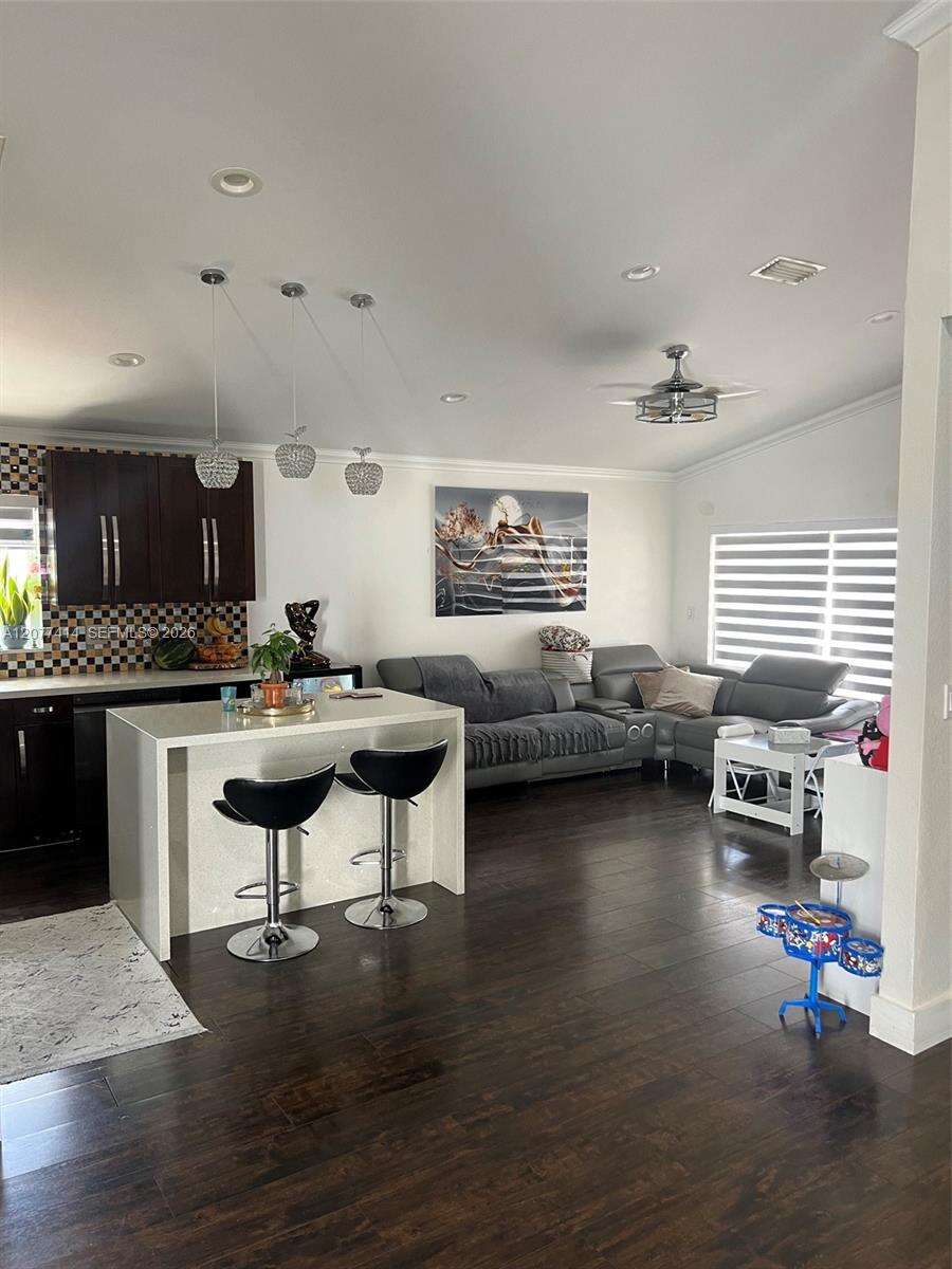 Miami | 5861 149th Ct N/A | Picture 4