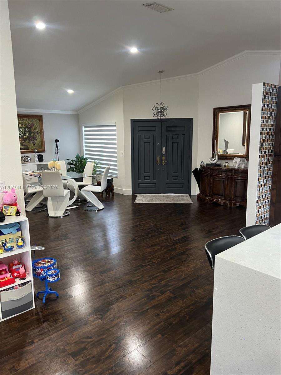 Miami | 5861 149th Ct N/A | Picture 7