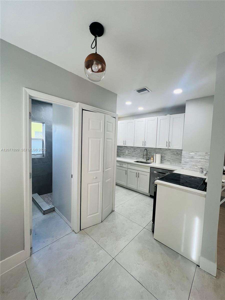 Fort Lauderdale | 1332 3rd Ave N/A | Picture 3