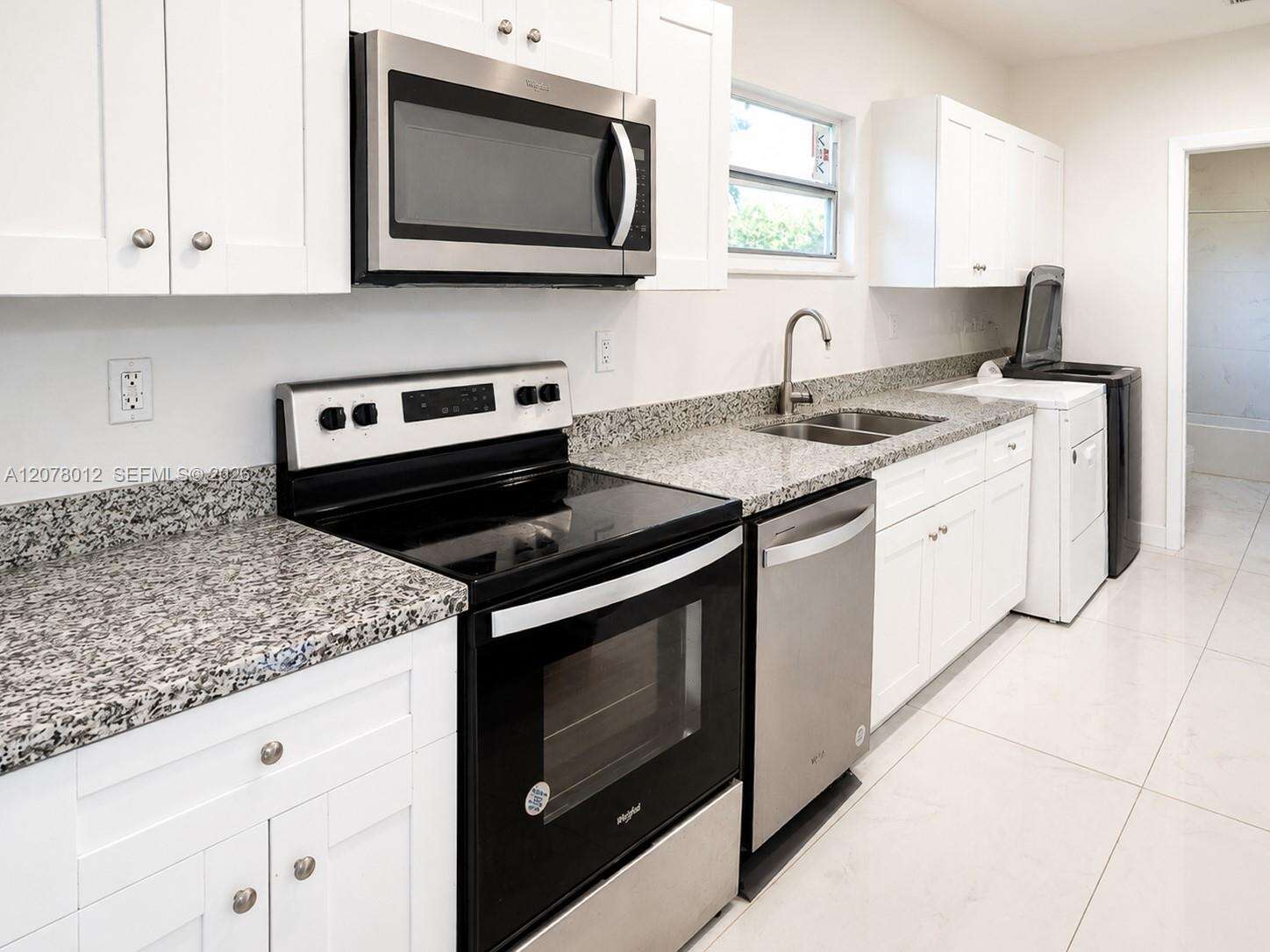 Miami | 6700 97th Ave N/A | Picture 15