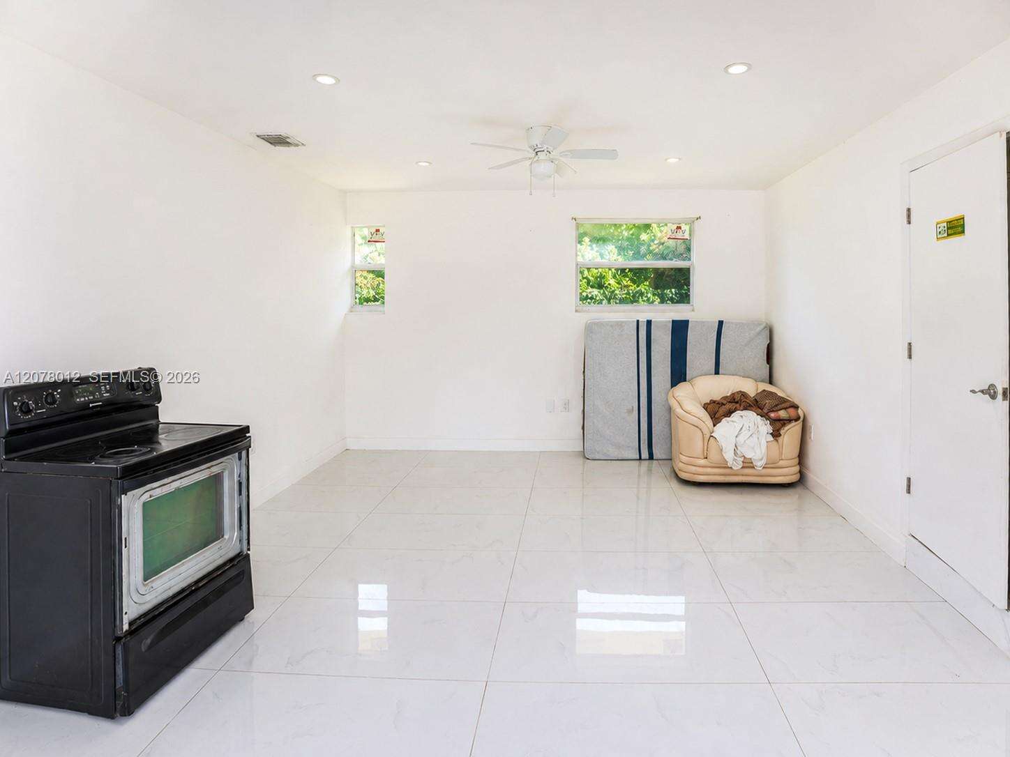 Miami | 6700 97th Ave N/A | Picture 18