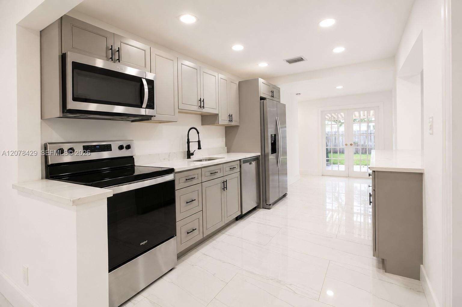 Fort Lauderdale | 5225 1st Ave N/A | Picture 15