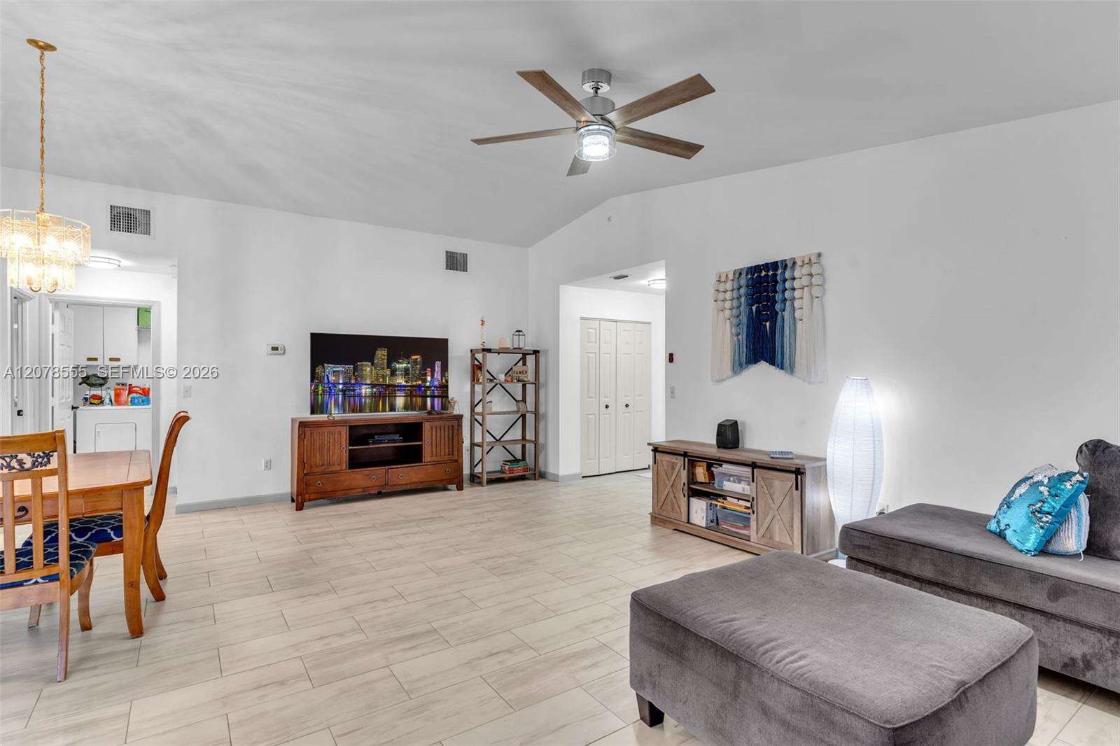 Homestead | 527 27th Dr N/A | Picture 11