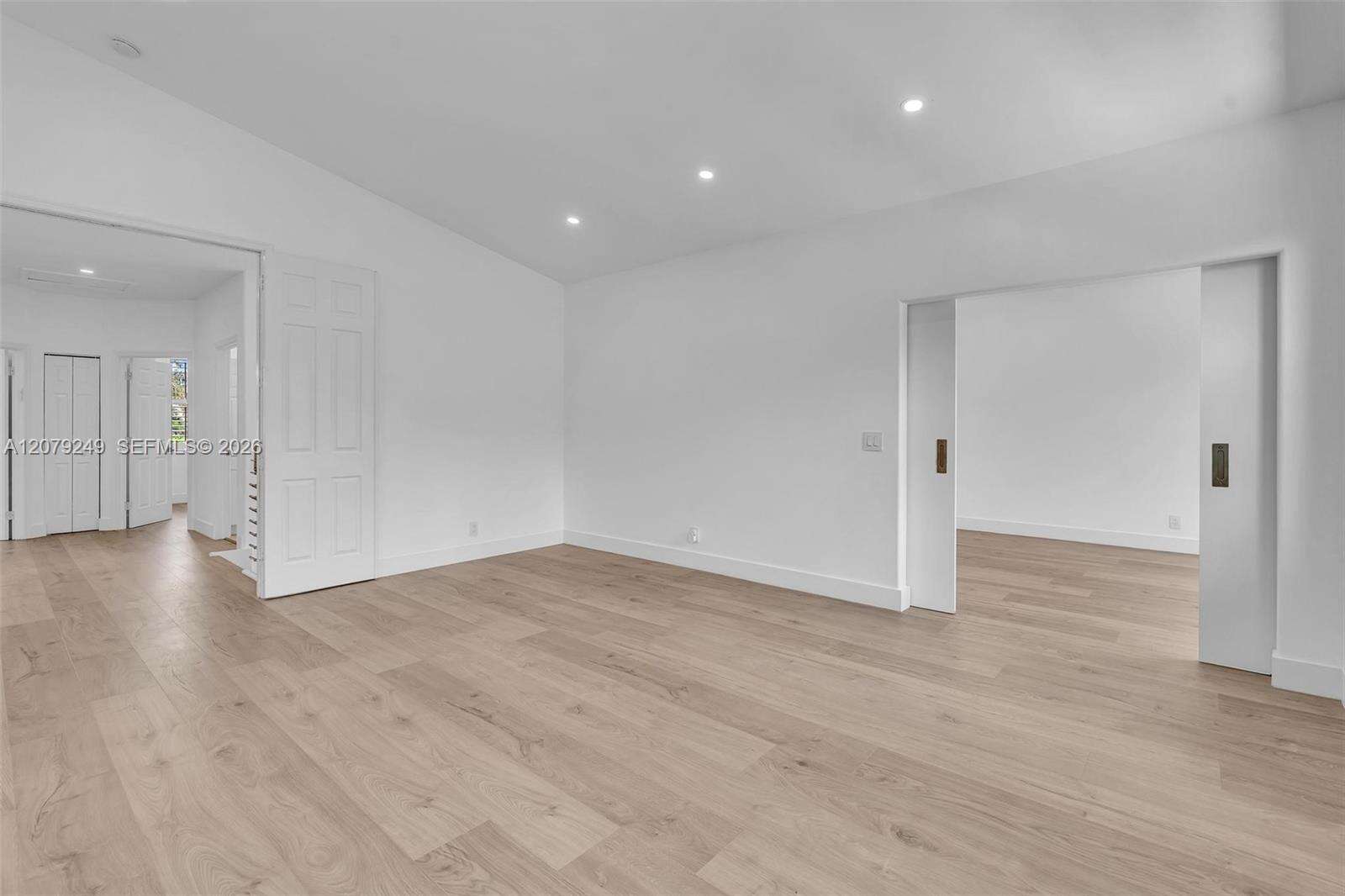 Hollywood | 3433 52nd Ct N/A | Picture 13