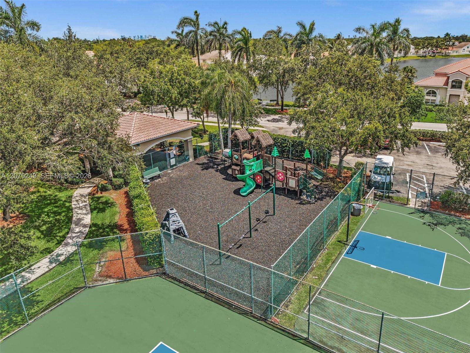 Hollywood | 3433 52nd Ct N/A | Picture 30