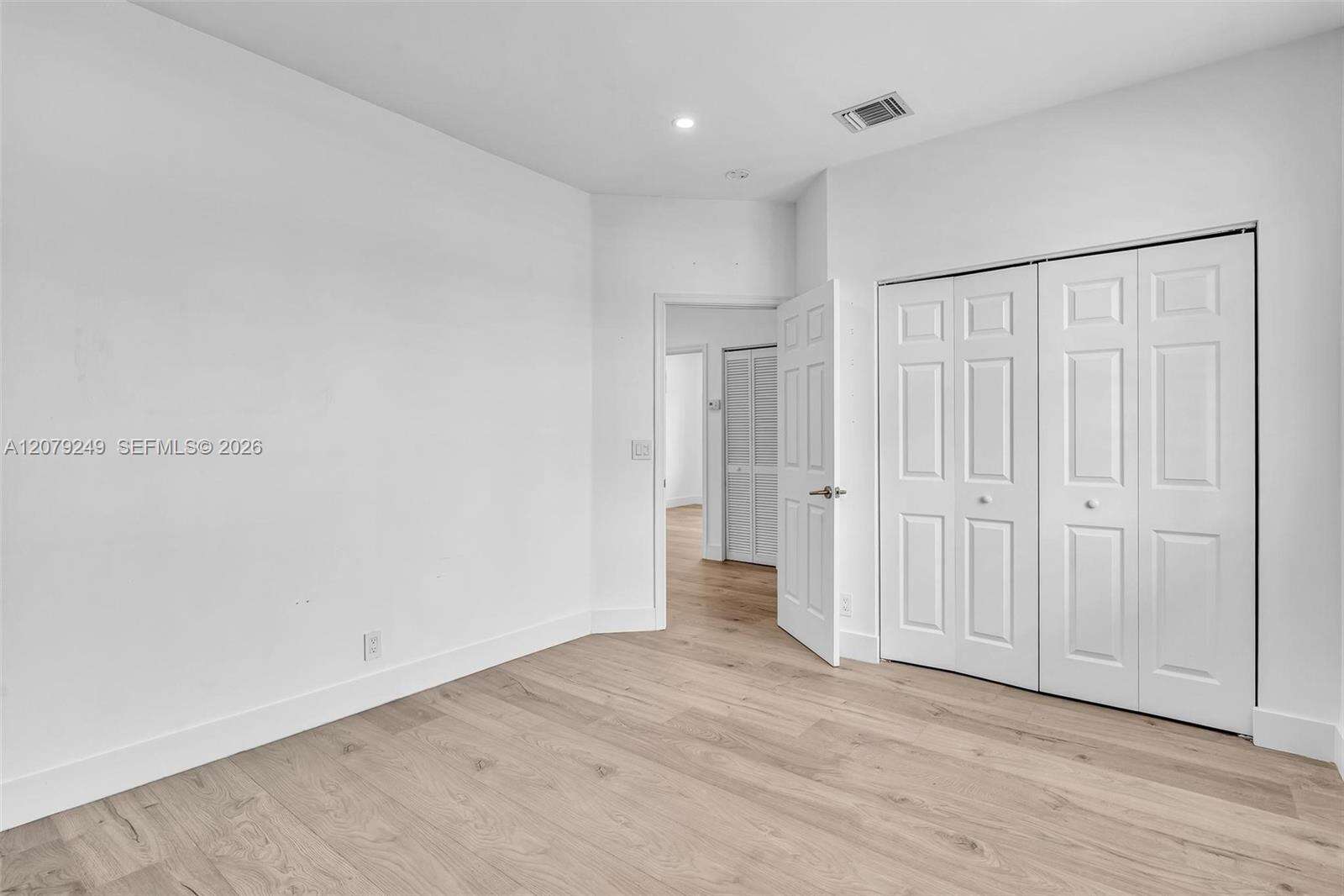 Hollywood | 3433 52nd Ct N/A | Picture 7