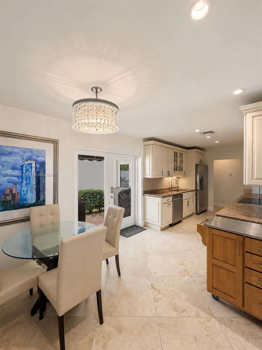 Fort Lauderdale | 2421 13th St N/A | Picture 27