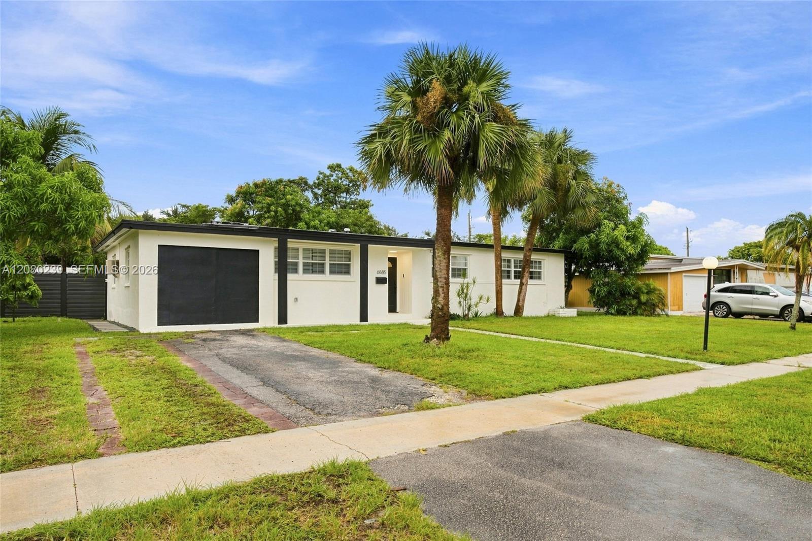 Plantation | 6885 14th Ct N/A | Picture 3