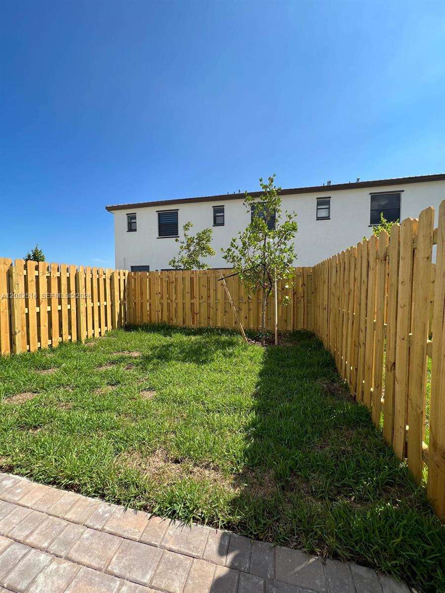 Homestead | 12908 233rd Ter N/A | Picture 6