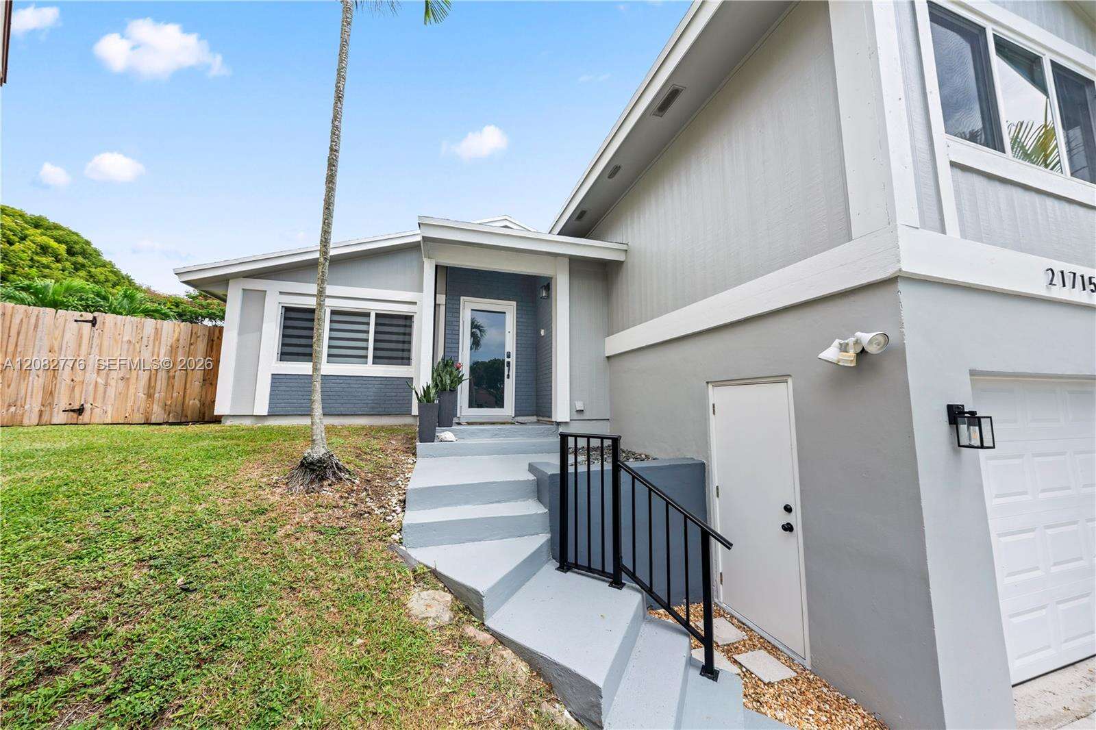 Cutler Bay | 21715 99th Ct N/A | Picture 2
