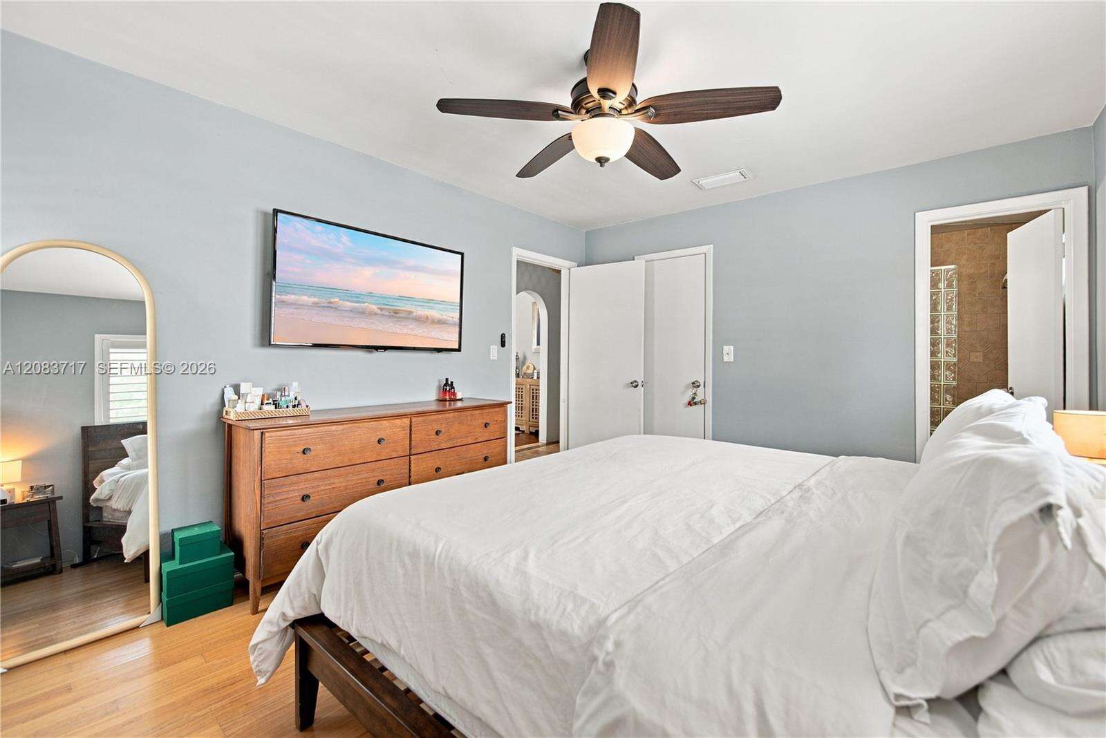 Hollywood | 1119 Buchanan St N/A | Picture 12
