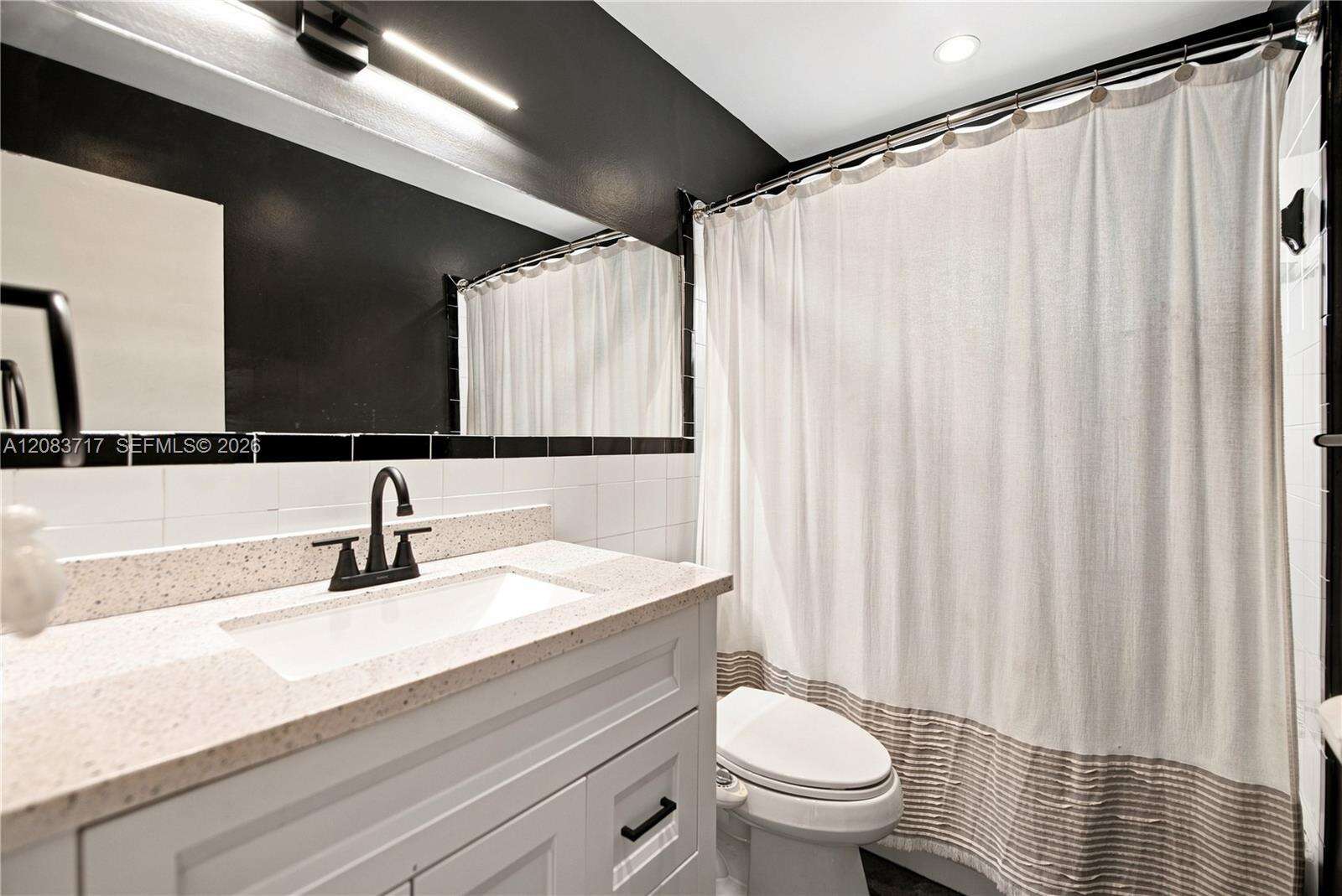 Hollywood | 1119 Buchanan St N/A | Picture 17