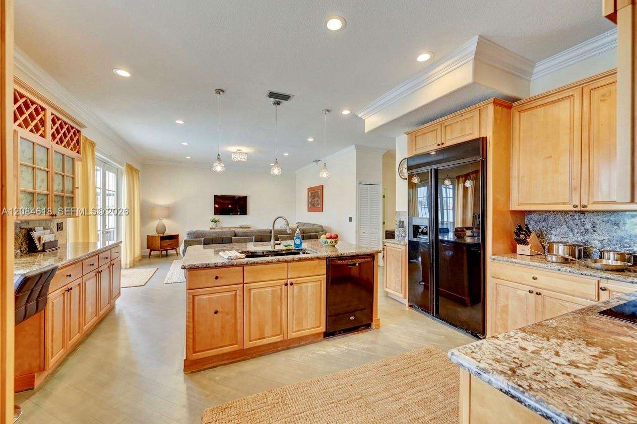 Pembroke Pines | 1580 164th Ave N/A | Picture 15