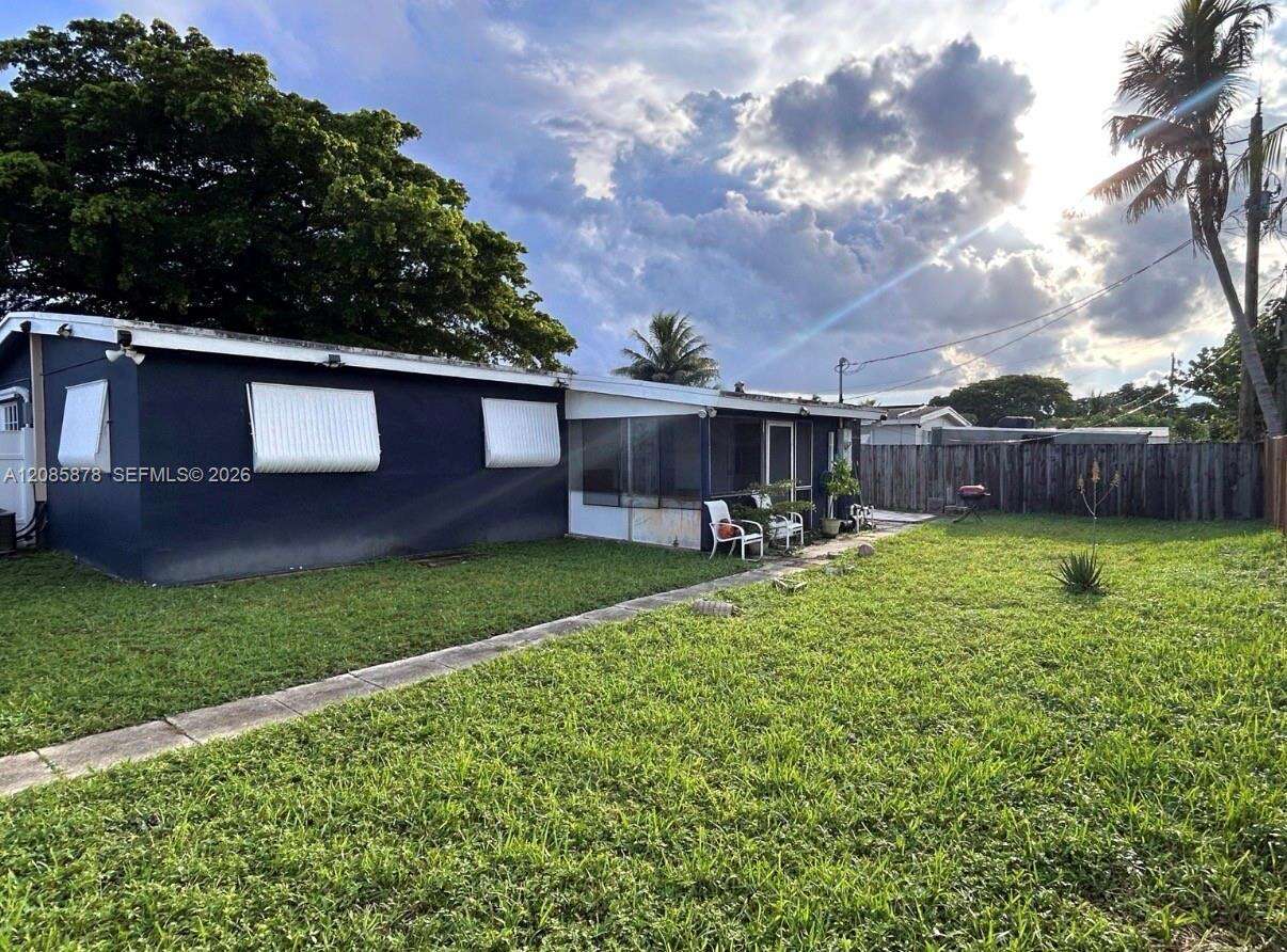 Pembroke Pines | 6541 5th St N/A | Picture 32