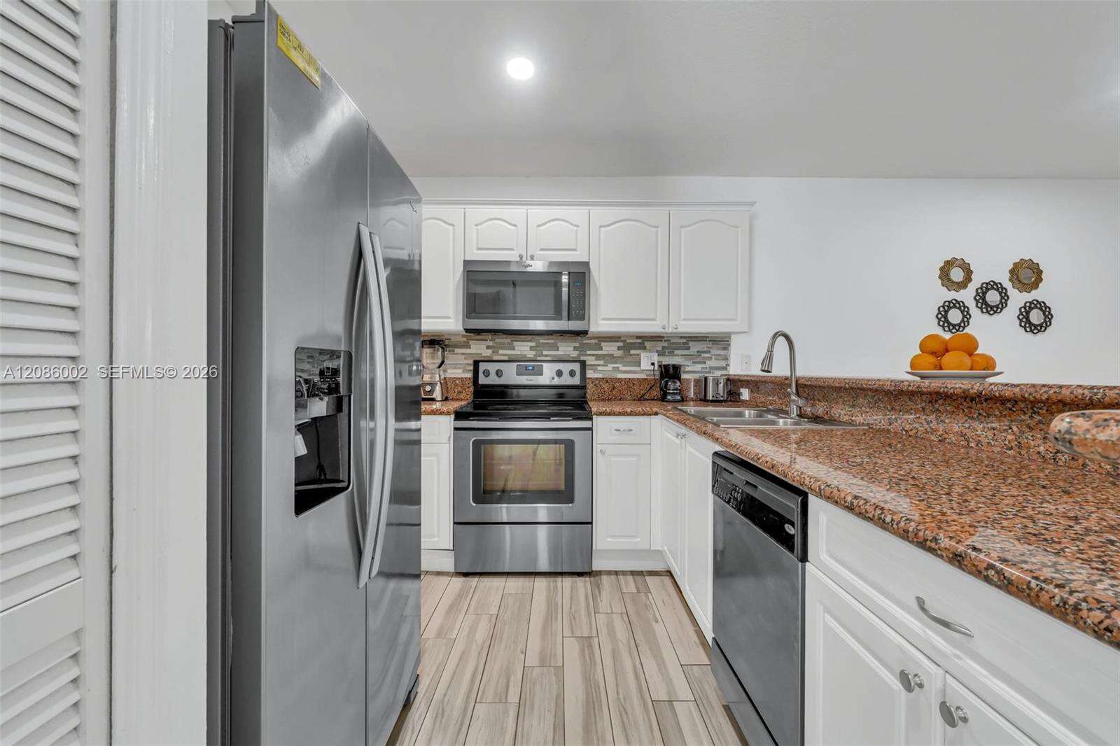 Miami | 13936 151st Ave N/A | Picture 17