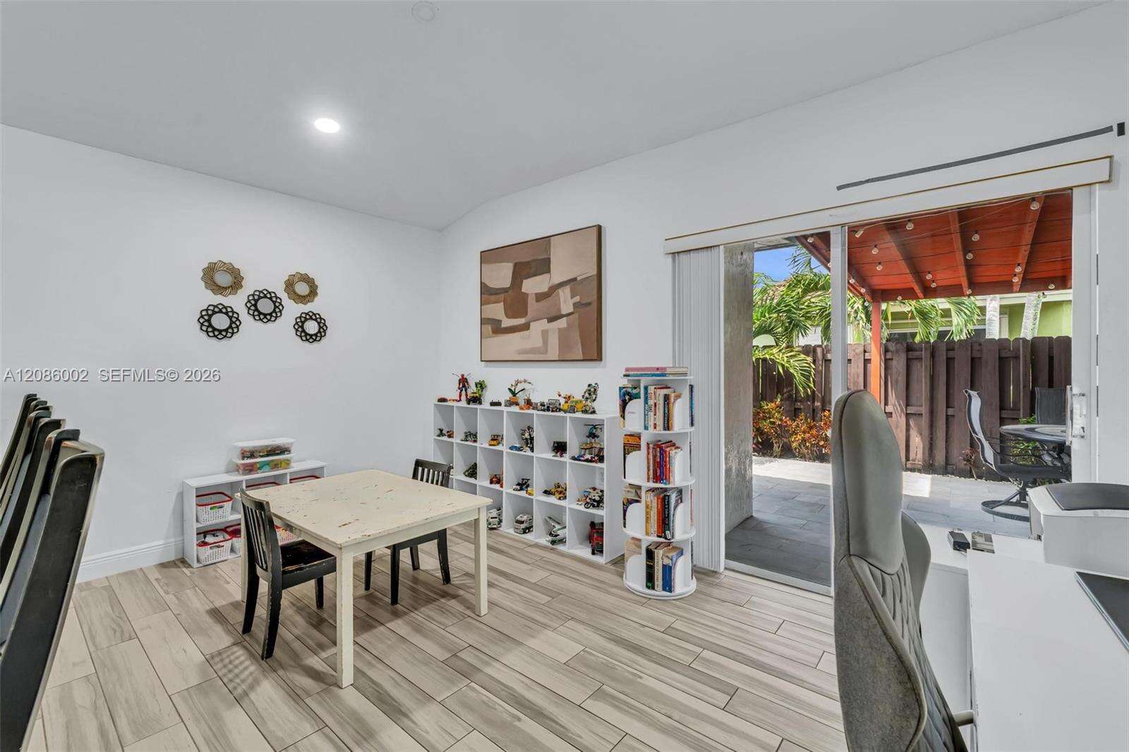 Miami | 13936 151st Ave N/A | Picture 24