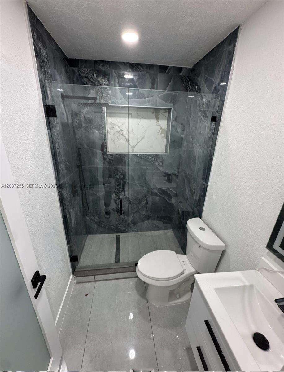 Miami Gardens | 19201 10th Ct N/A | Picture 12