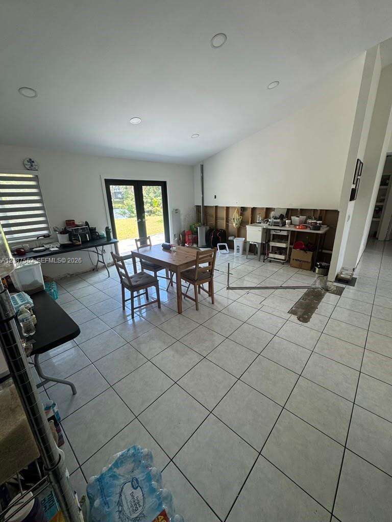 Pembroke Pines | 1271 85th Ave N/A | Picture 2