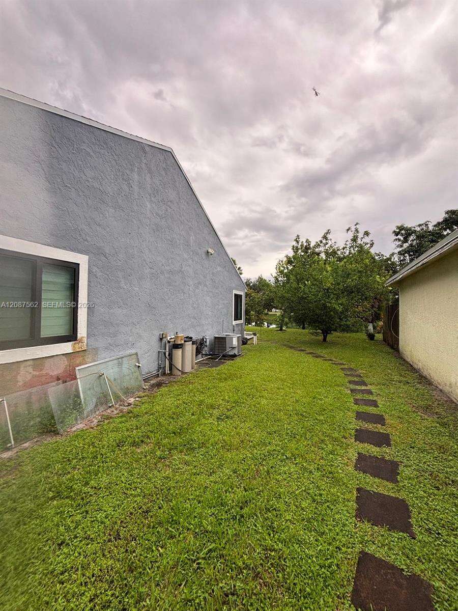 Pembroke Pines | 1271 85th Ave N/A | Picture 10