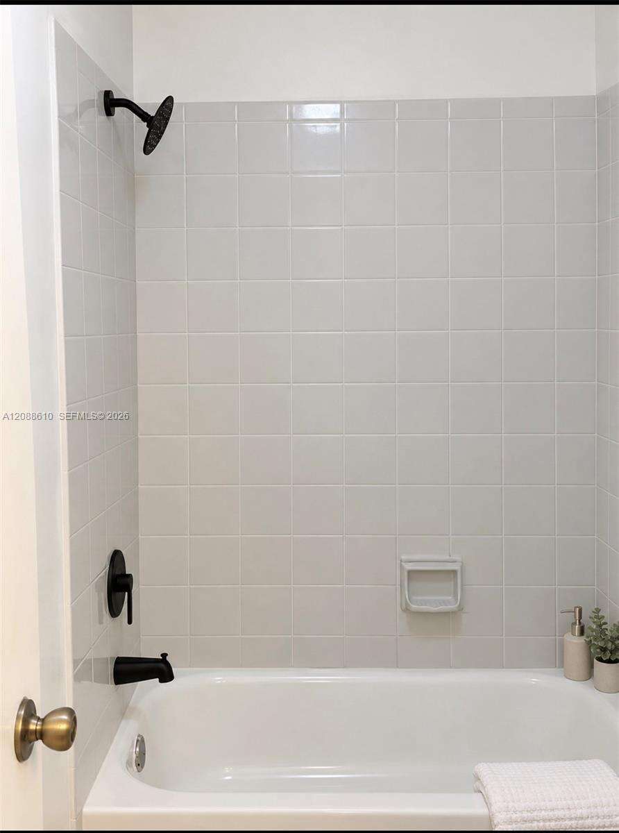 Margate | 7384 Granada Way N/A | Picture 12