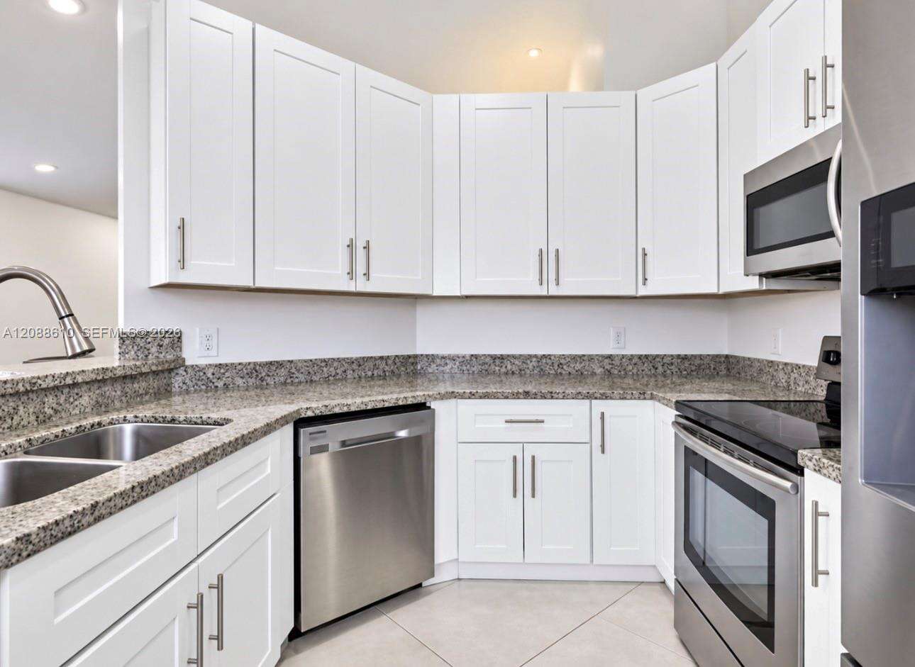 Margate | 7384 Granada Way N/A | Picture 8
