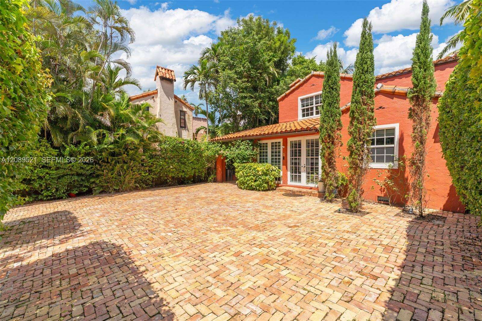 Coral Gables | 629 Altara Ave N/A | Picture 3