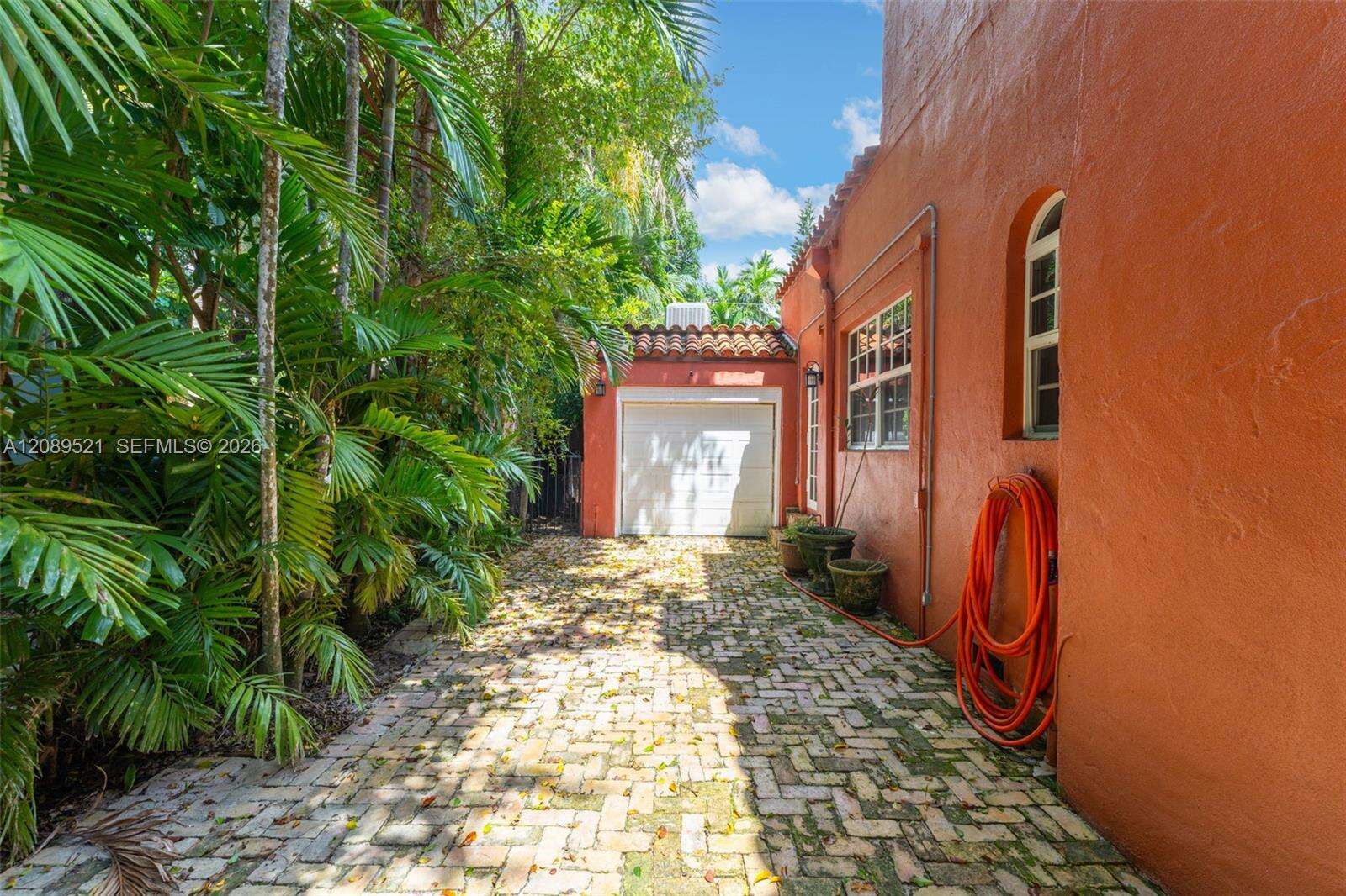 Coral Gables | 629 Altara Ave N/A | Picture 31