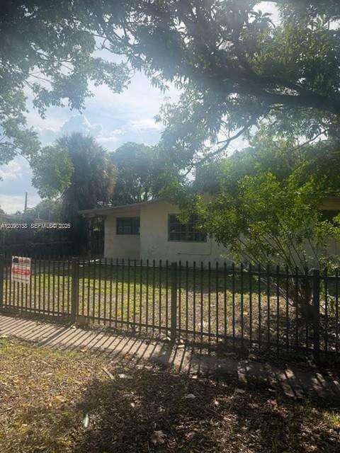 Miami Gardens | 18410 42nd Ave N/A | Picture 4