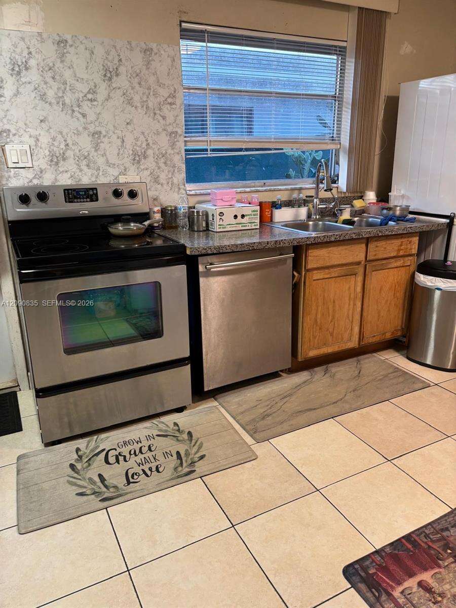 Dania Beach | 4610 43rd Ter N/A | Picture 4
