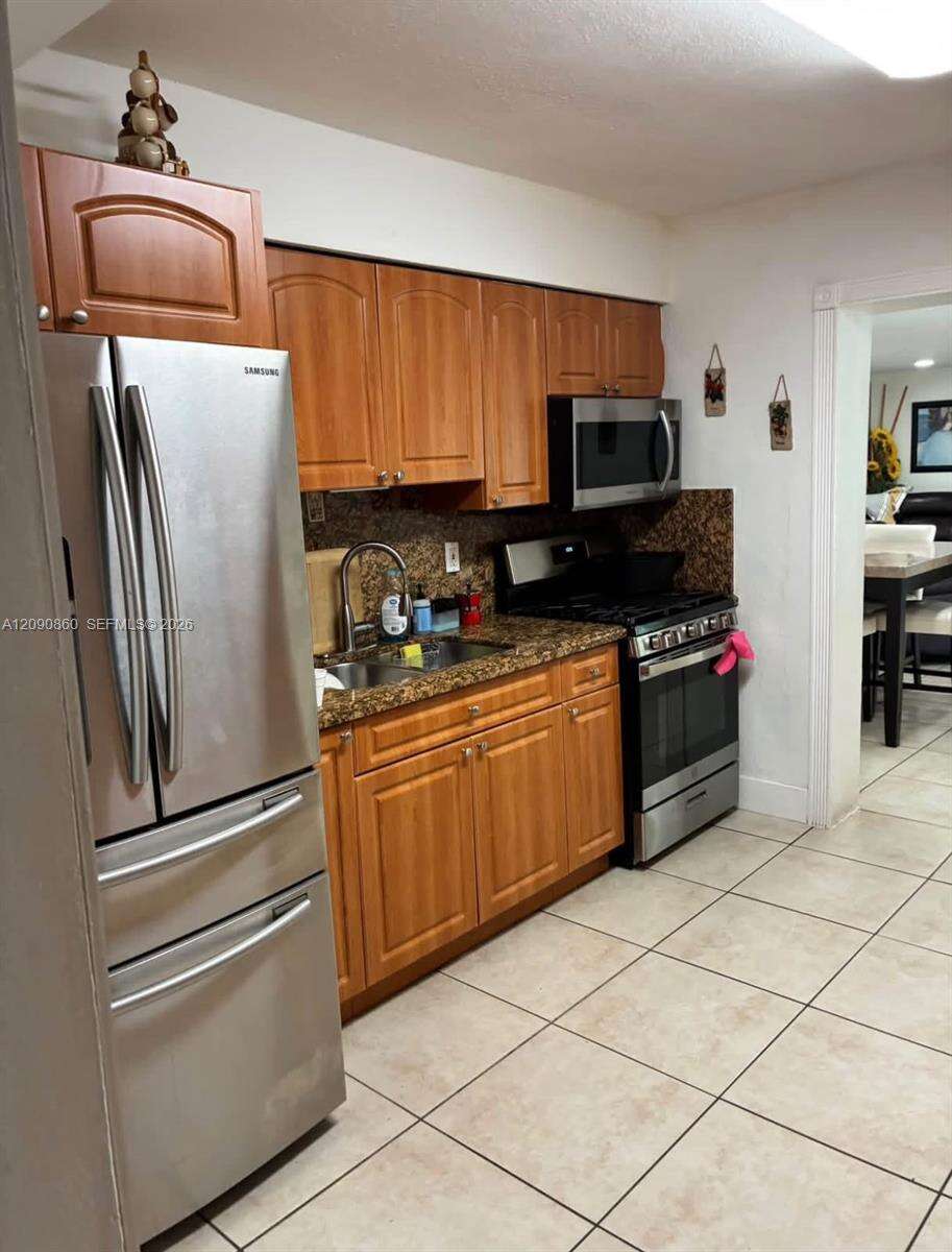 Miami | 10665 6 St N/A | Picture 15