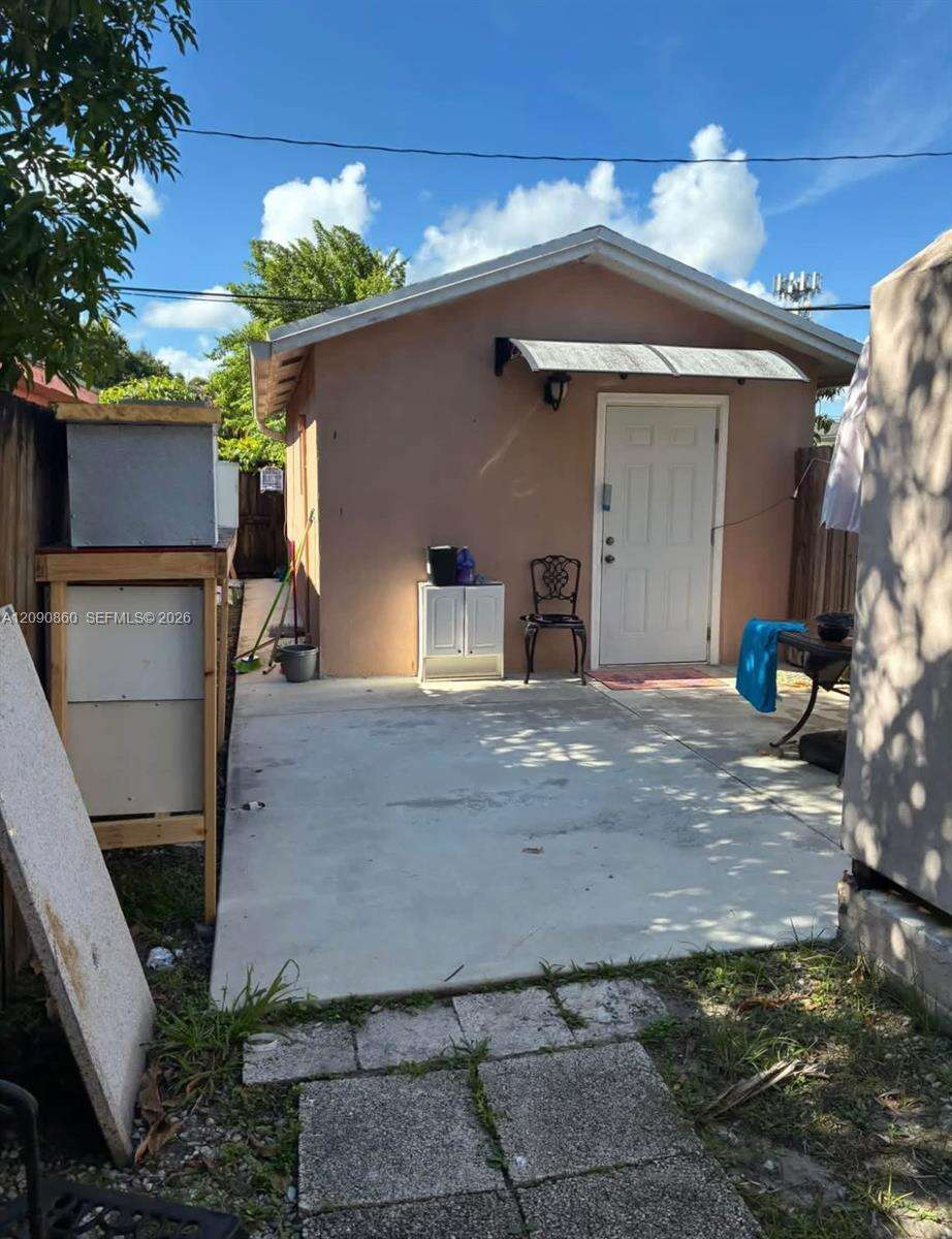Miami | 10665 6 St N/A | Picture 20
