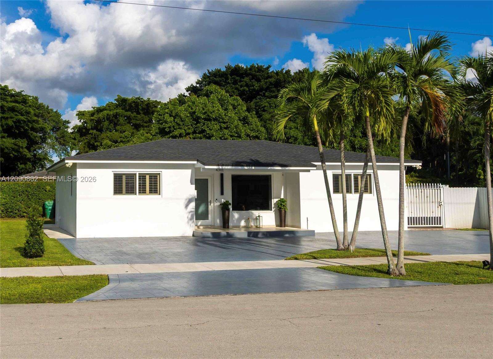 Miami | 4301 85th Ave N/A | Picture 1
